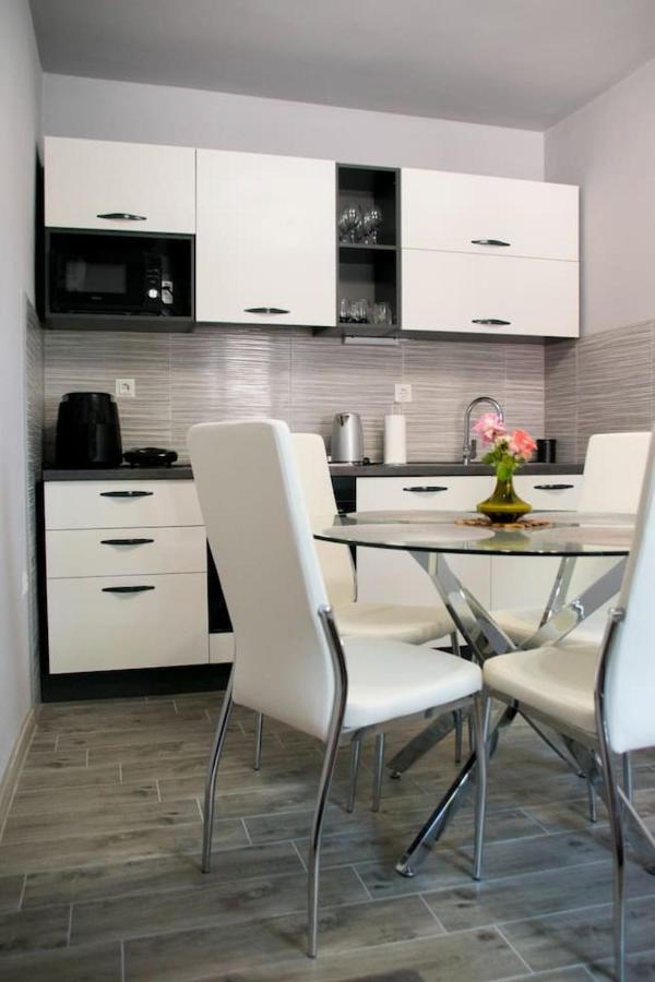 Apartment Bruna Solin Eksteriør bilde